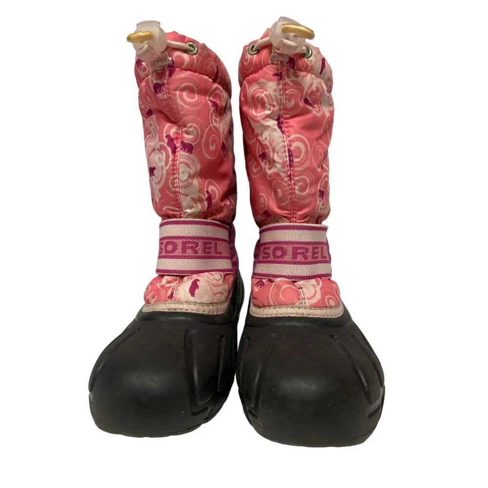 Sorel features drawstring